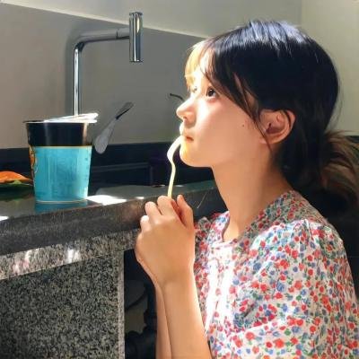 睡觉的笨蛋